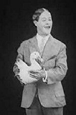 Watch Gus Visser and His Singing Duck Vodly